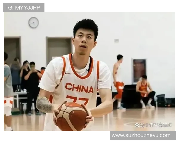 上海篮球队的力量变革引发热议探索新战术与年轻球员的崛起