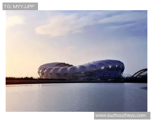 黄梅戏与足球明星的跨界合作探索传统艺术与现代体育的完美融合